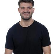 Titulado en arquitectura. Imparto clases de dibujo técnico, matemáticas, y dibujo artístico